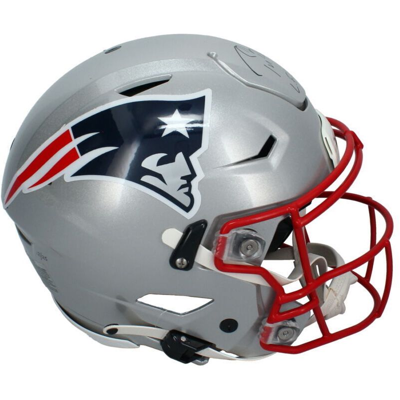 Tom Brady Autographed "LFG" New England Patriots SpeedFlex Helmet Fanatics LE 25