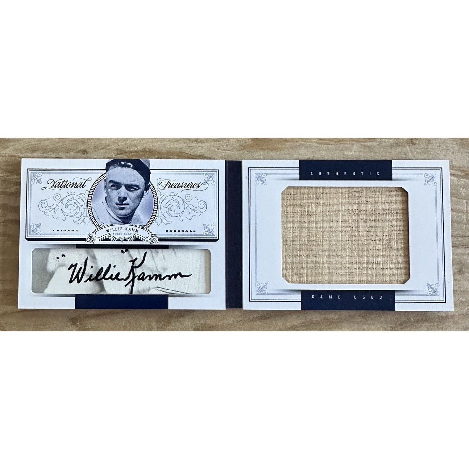 2012 Panini National Treasures Bat 1/10 Willie Kamm Chicago White Sox #36 Auto