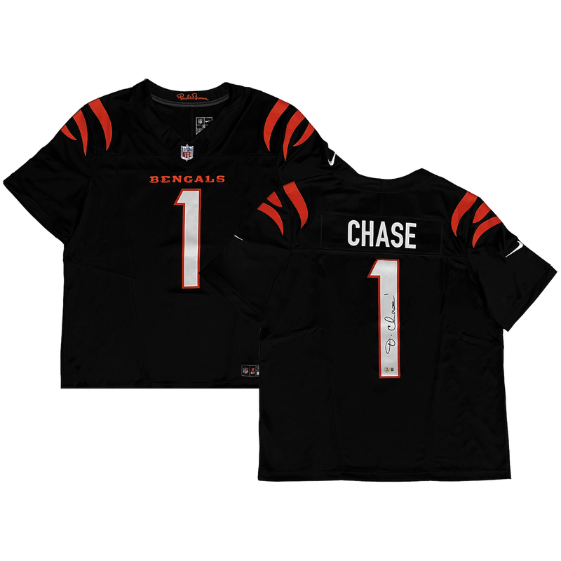Ja'Marr Chase Autographed Bengals Black Nike Vapor Limited Jersey Beckett