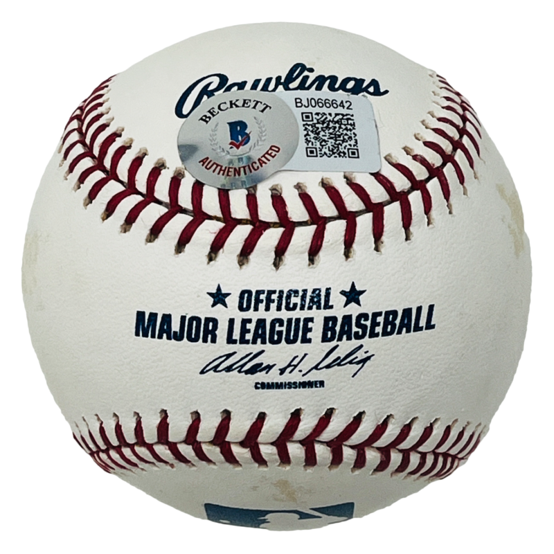 Fernando Gonzalez Autographed New York Yankees Official MLB Baseball Beckett