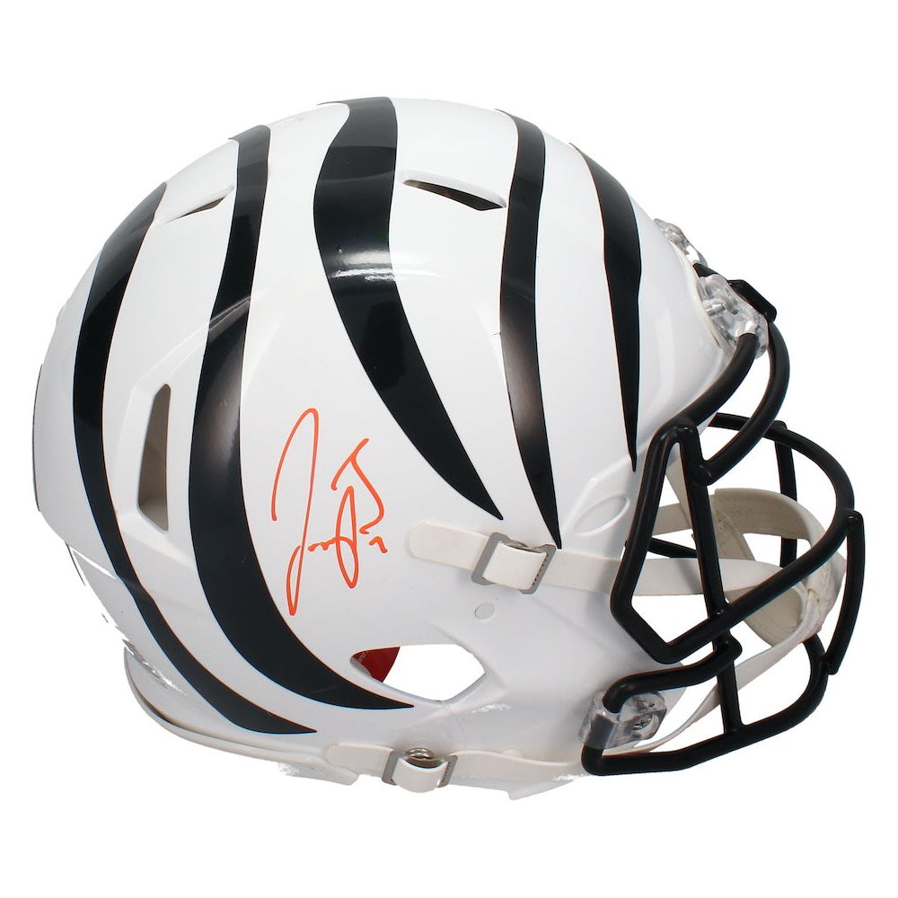 JOE BURROW Autographed Bengals White Alternate Speed Authentic Helmet FANATICS