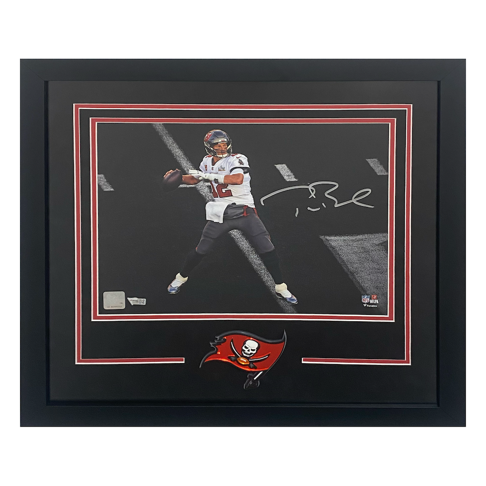 Tom Brady Autographed Super Bowl LV 11" x 14" Framed Spotlight Photo Fanatics