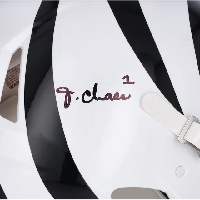 JA'MARR CHASE Autographed Bengals Alternate Speed Authentic Helmet FANATICS