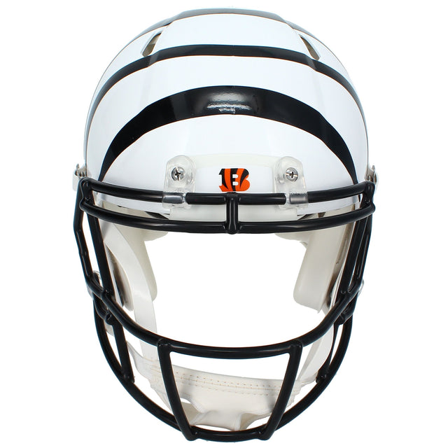 Ja'Marr Chase Autographed Cincinnati Bengals White 2022 Alternate Speed Authentic Helmet Beckett