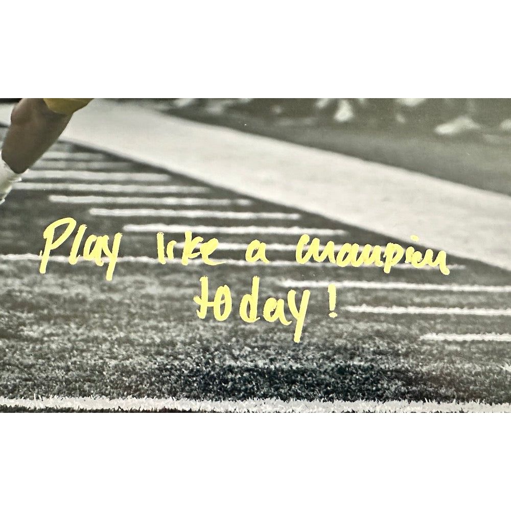 Kyren Williams Autographed (in gold ink) & Inscribed "Play Like a Champion Today" 11" x 14" Photo Beckett / GDL LE 23