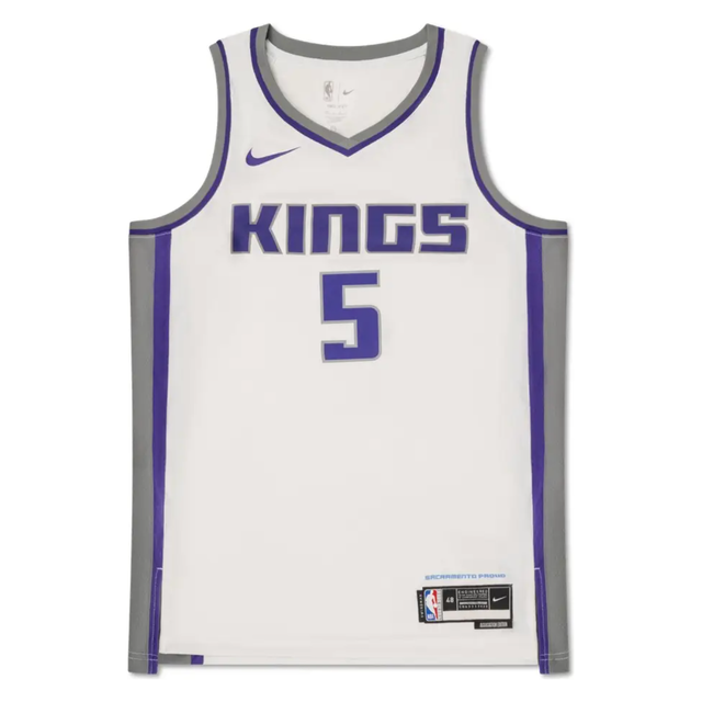 De'Aaron Fox Autographed 'Clutch POTY' Sacramento Kings Nike White Jersey UDA LE 50