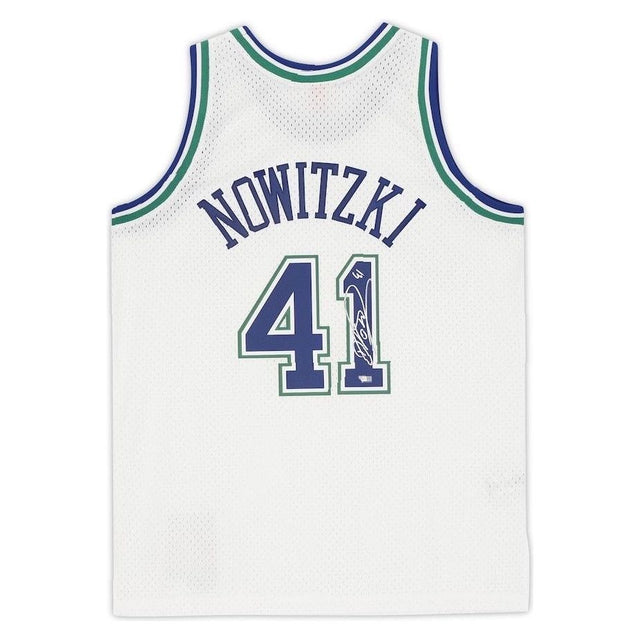 Dirk Nowitzki Autographed Dallas Mavericks 1998 White Nike Jersey Fanatics