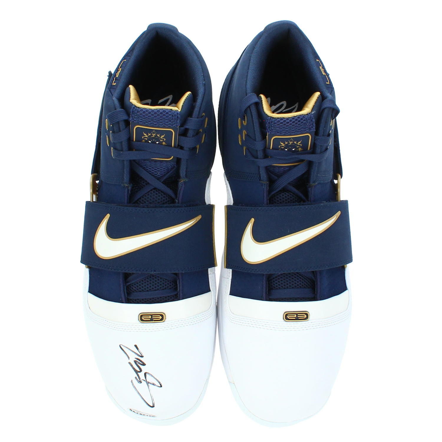 Lebron James Autographed Navy Blue / White Nike LeBron Soldier Nine UDA