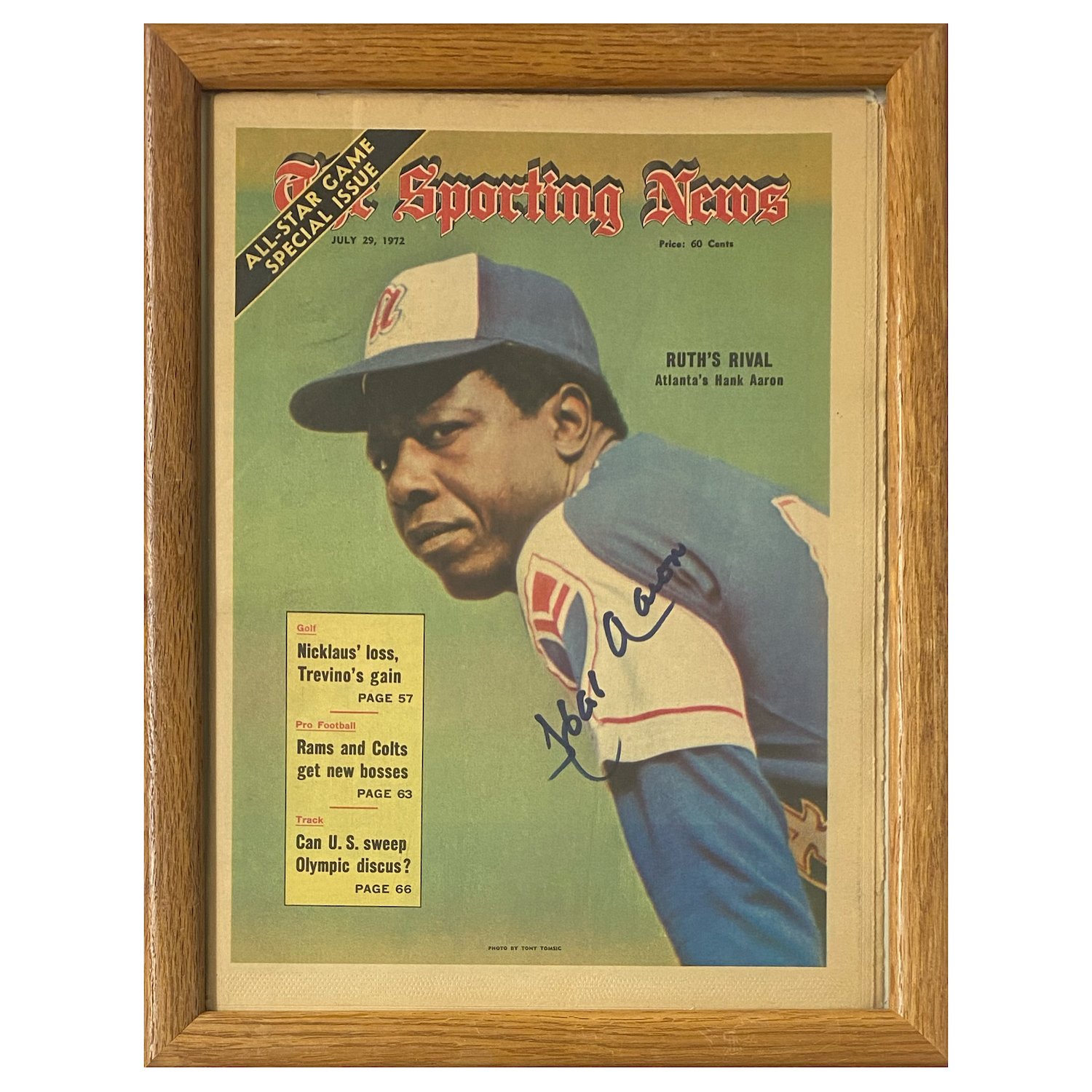 Hank Aaron Autographed Braves 7/29/72 The Sporting News Framed Magazine PSA/DNA