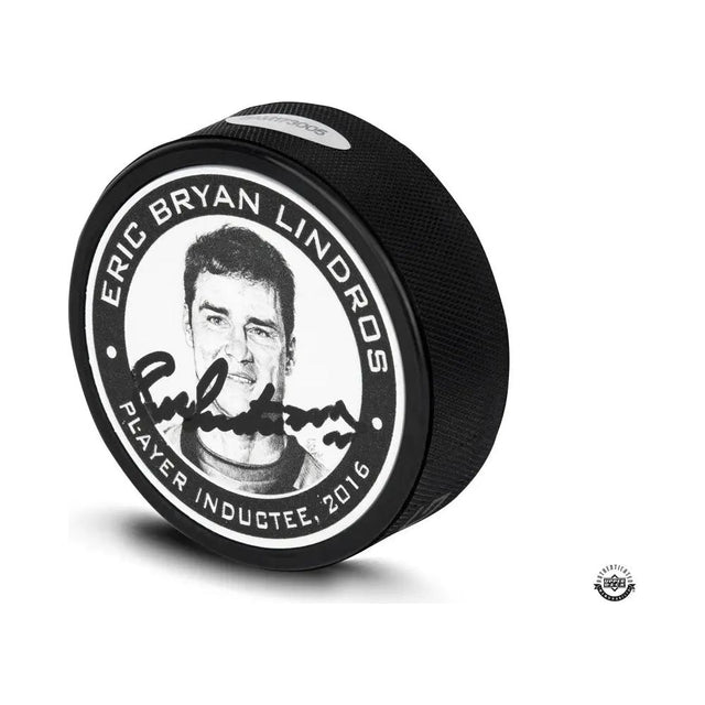 ERIC LINDROS Autographed “Hockey Hall of Fame” Puck UDA
