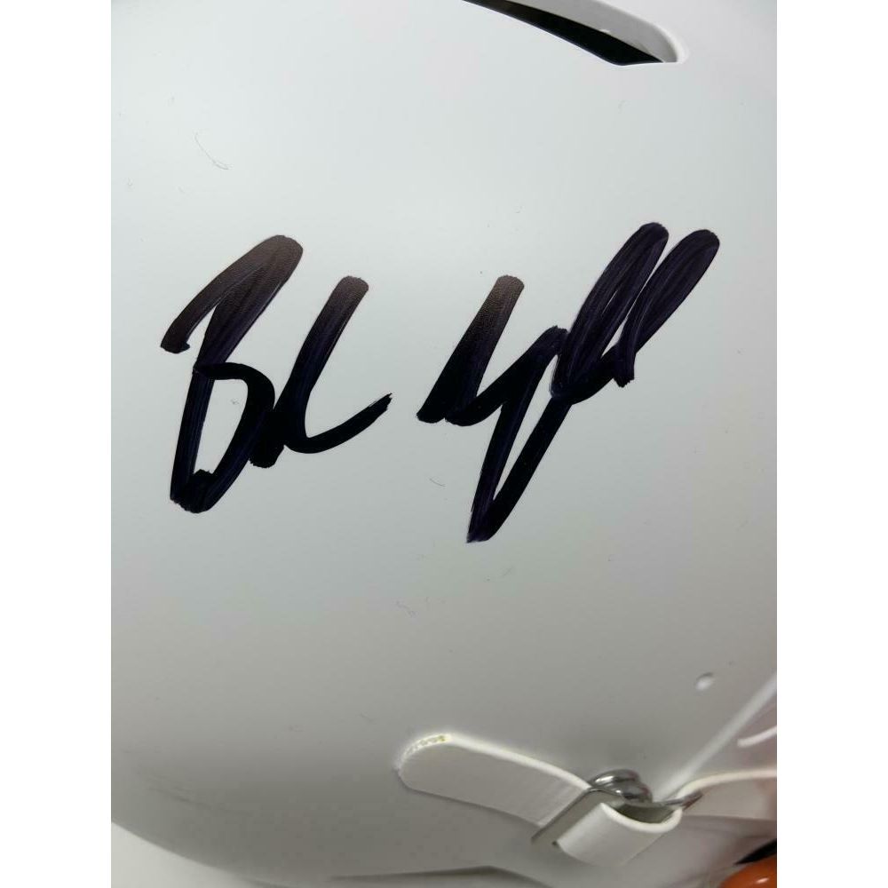BAKER MAYFIELD Autographed Cleveland Browns White Matte Speed Authentic Helmet FANATICS