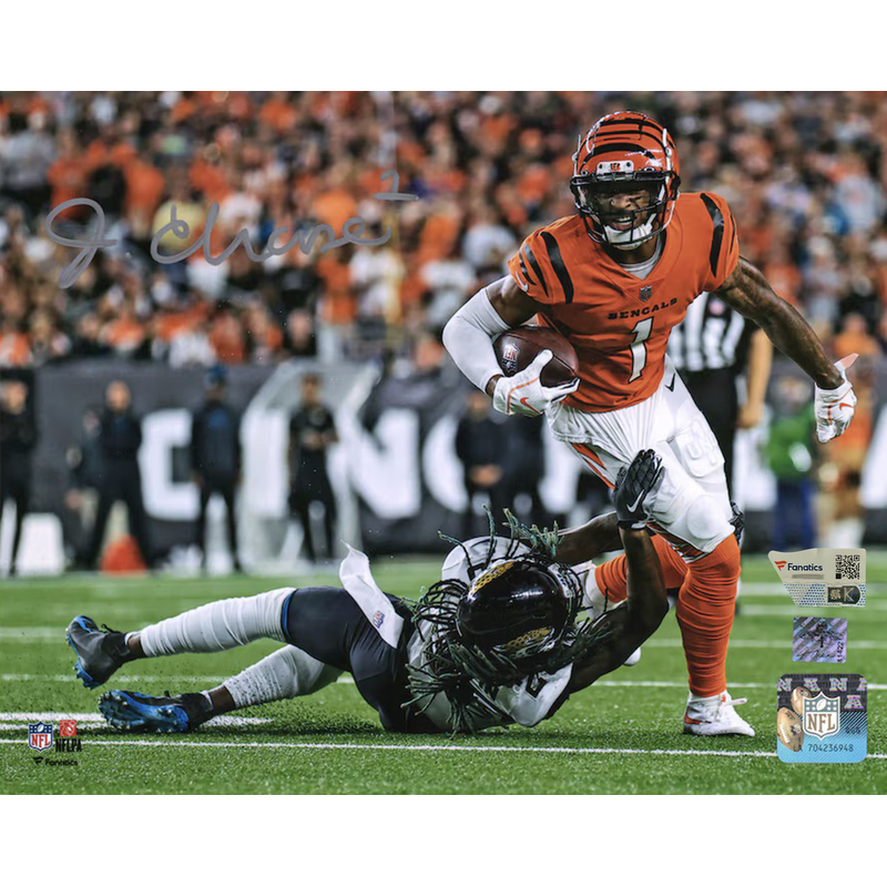 Ja'Marr Chase Autographed Bengals 8" x 10" Breaking Tackle Photograph Fanatics