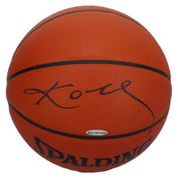 Kobe Bryant Autographed Los Angeles Lakers Official Game Basketball UDA