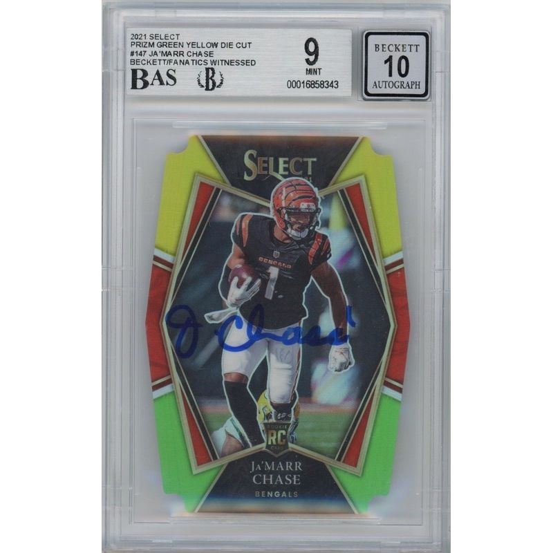 Ja'Marr Chase Autographed Cincinnati Bengals 2021 Panini Select G&Y RC Card #147 Bengals BAS 9