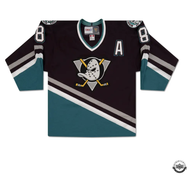 Teemu Selanne Autographed/Inscr Vintage Throwback Mighty Ducks 1997 Jersey UDA LE 25