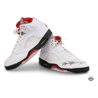 Michael Jordan Autographed Nike Air Jordan Retro Fire Red Shoes UDA LE 23