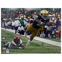 Kyren Williams Autographed Notre Dame 'Diving TD' 16" x 20" Photograph Beckett