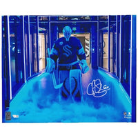CHRIS DRIEDGER Autographed Seattle Kraken 16" x 20" Photograph FANATICS