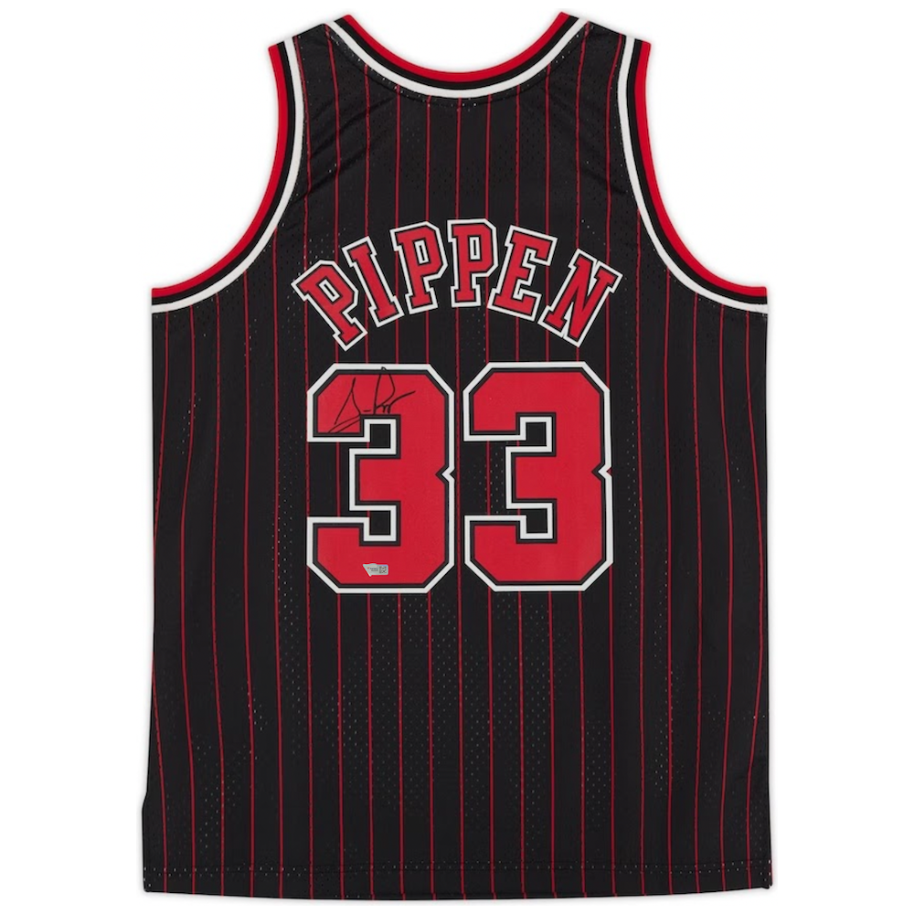 SCOTTIE PIPPEN Autographed Chicago Bulls Pinstripe Mitchell & Ness Jersey FANATICS