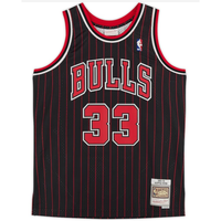 SCOTTIE PIPPEN Autographed Chicago Bulls Pinstripe Mitchell & Ness Jersey FANATICS