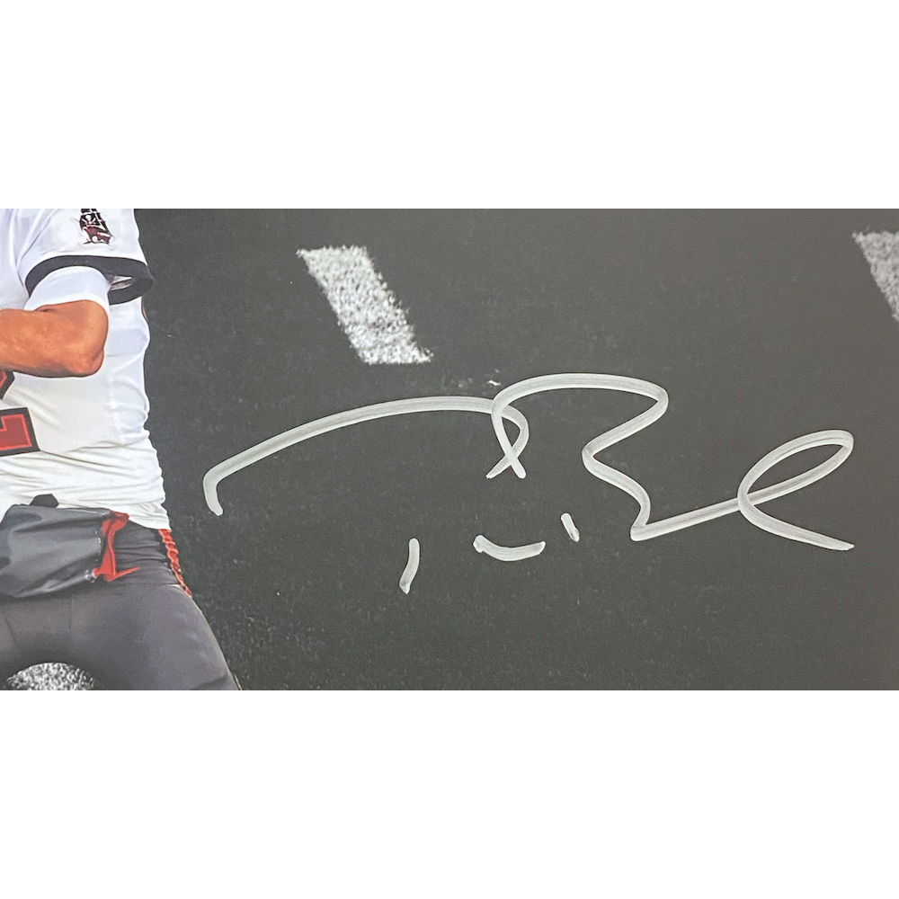 Tom Brady Autographed Super Bowl LV 11" x 14" Framed Spotlight Photo Fanatics