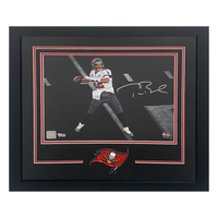 Tom Brady Autographed Super Bowl LV 11" x 14" Framed Spotlight Photo Fanatics