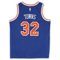Karl-Anthony Towns Autographed New York Knicks Nike Swingman Jersey Fanatics