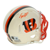 Tee Higgins Autographed Cincinnati Bengals RETRO Speed Mini Helmet Beckett