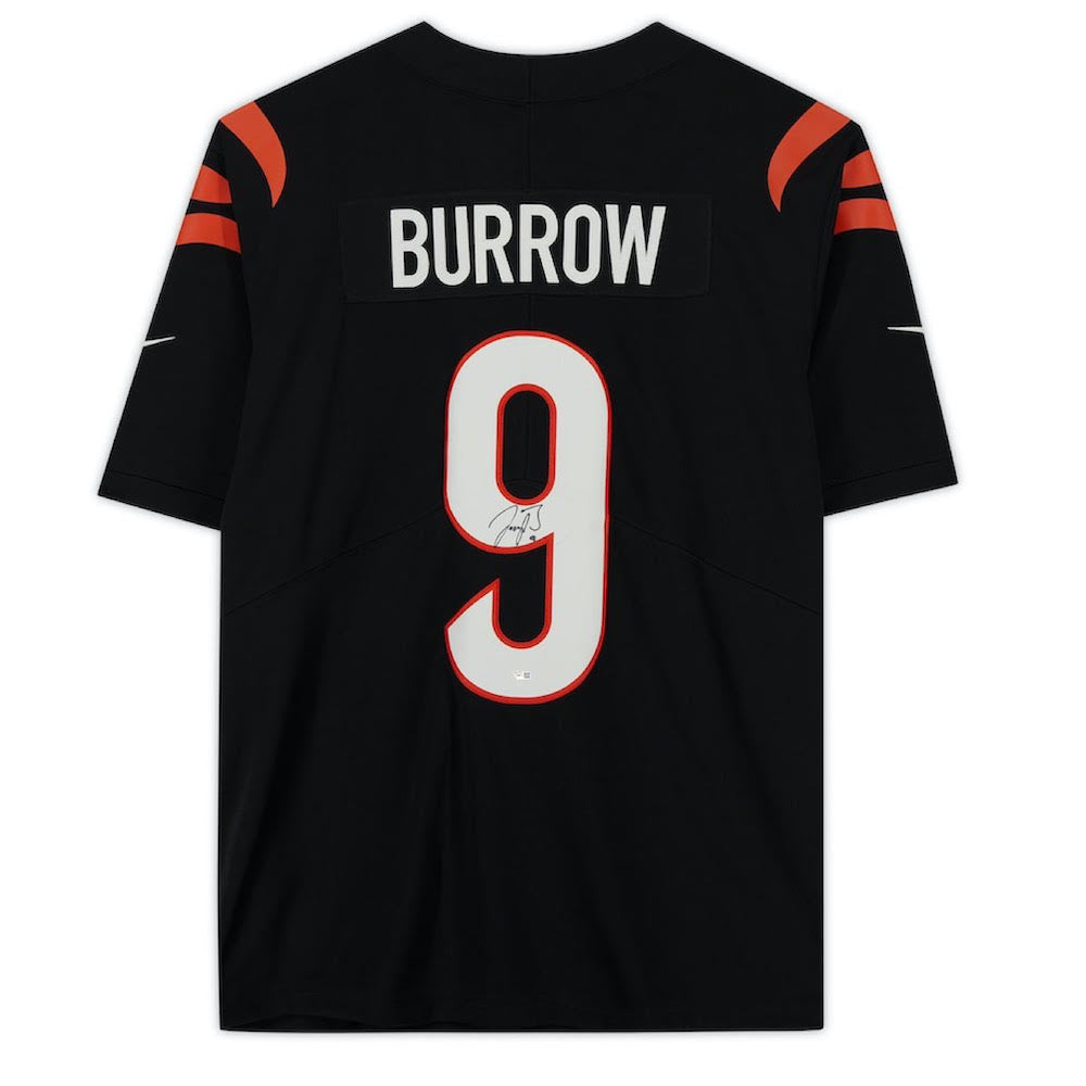 JOE BURROW Autographed Bengals 2021 Black Nike Limited Jersey FANATICS