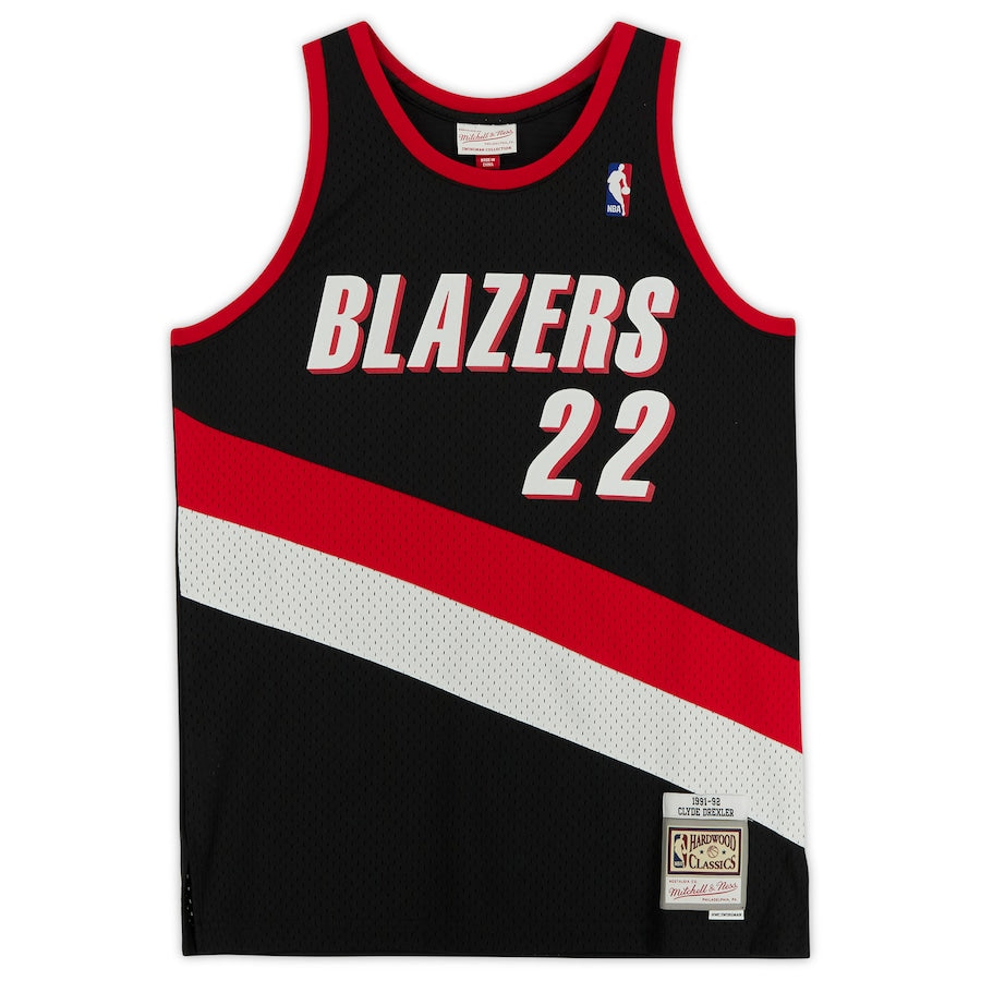 CLYDE DREXLER Autographed "HOF '04" Portland Trail Blazers Black Jersey FANATICS