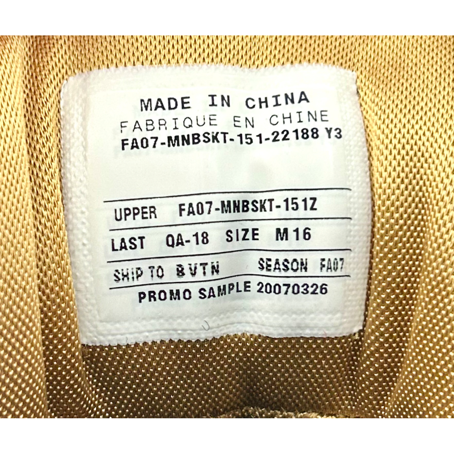 Lebron James Autographed Navy Blue / White Nike LeBron Soldier Nine UDA