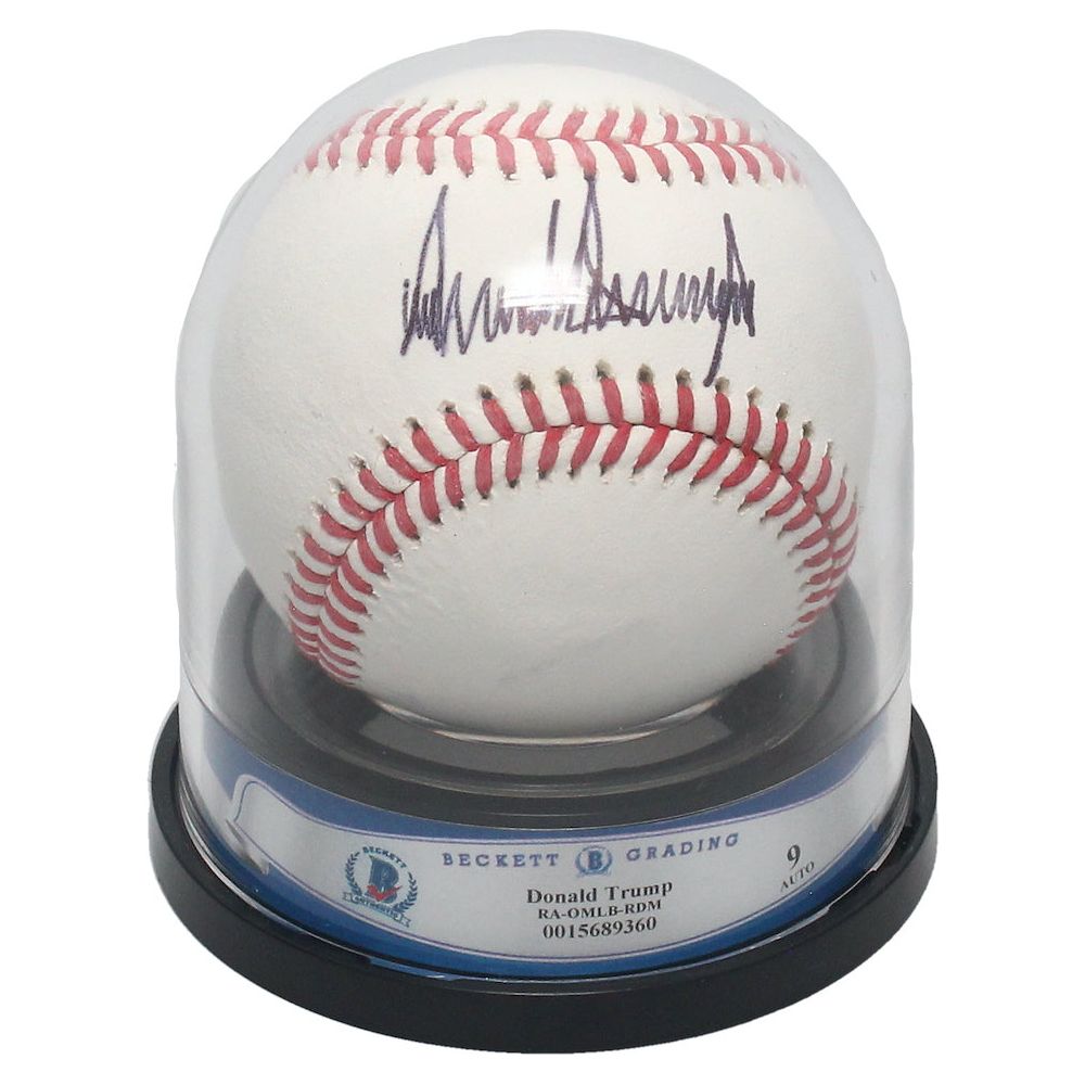 Donald Trump Autographed Official MLB Baseball Beckett Encapsulated Auto 9