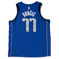 Luka Doncic Autographed "18/19 ROY" Dallas Mavericks Nike Jersey Panini LE 18/177