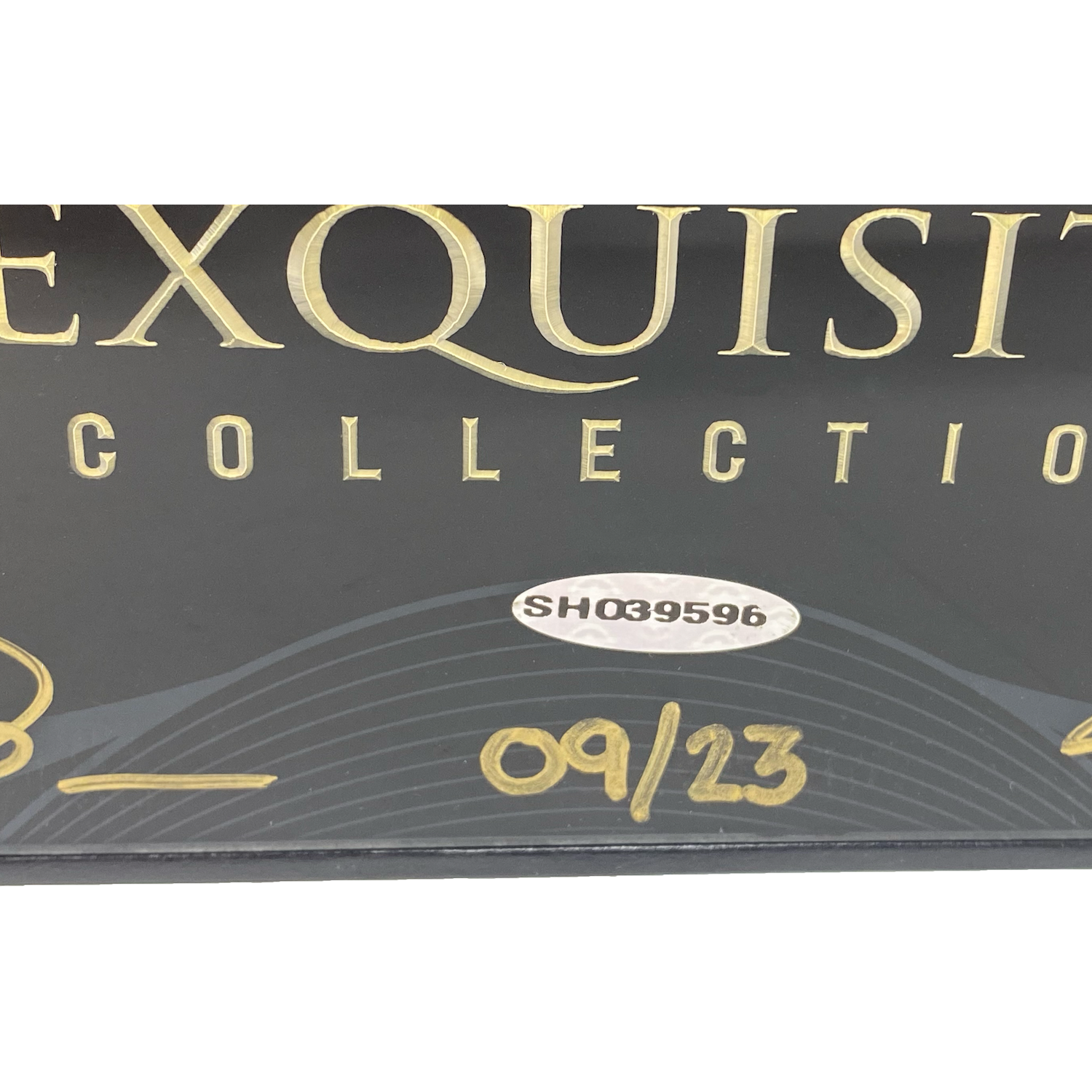 Michael Jordan / LeBron James Autographed 2007-08 NBA Exquisite Box UDA LE 23