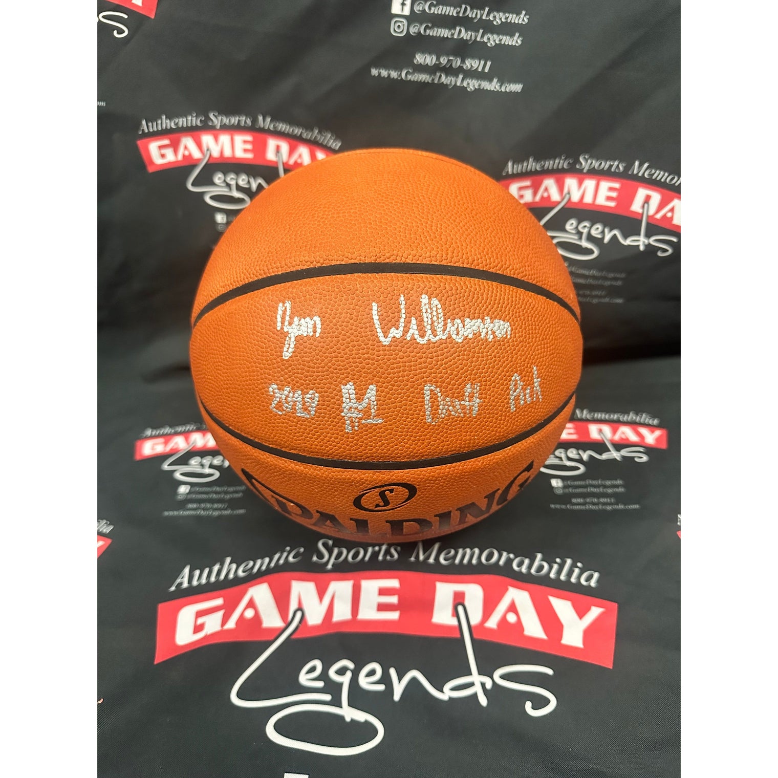 ZION WILLIAMSON Autographed New Orleans Pelicans "2019 #1 Draft Pick" Spalding Basketball FANATICS