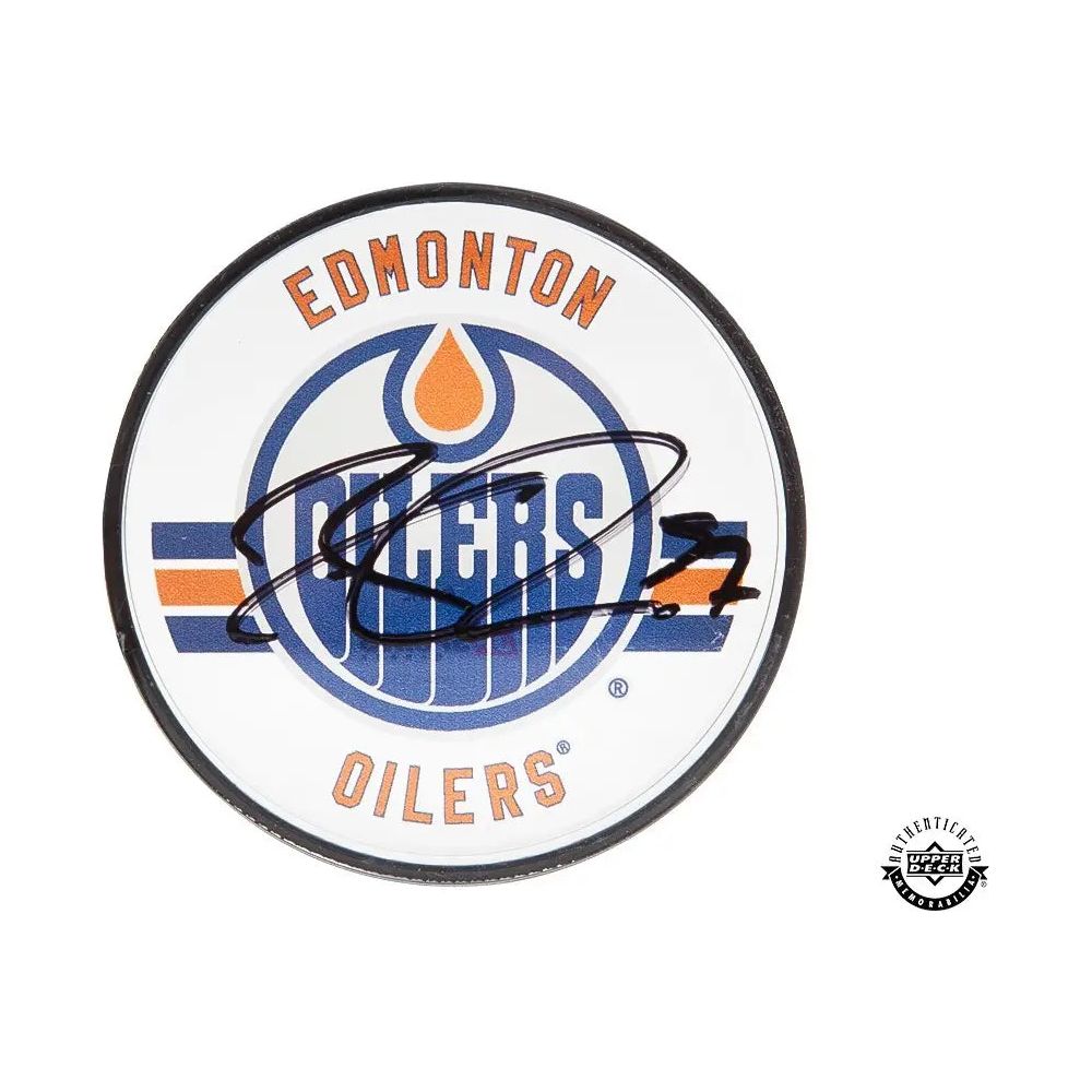 CONNOR MCDAVID Autographed Edmonton Oilers Acrylic Hockey Puck UDA