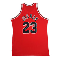 MICHAEL JORDAN Signed Chicago Bulls '97-'98 Away Jersey UDA