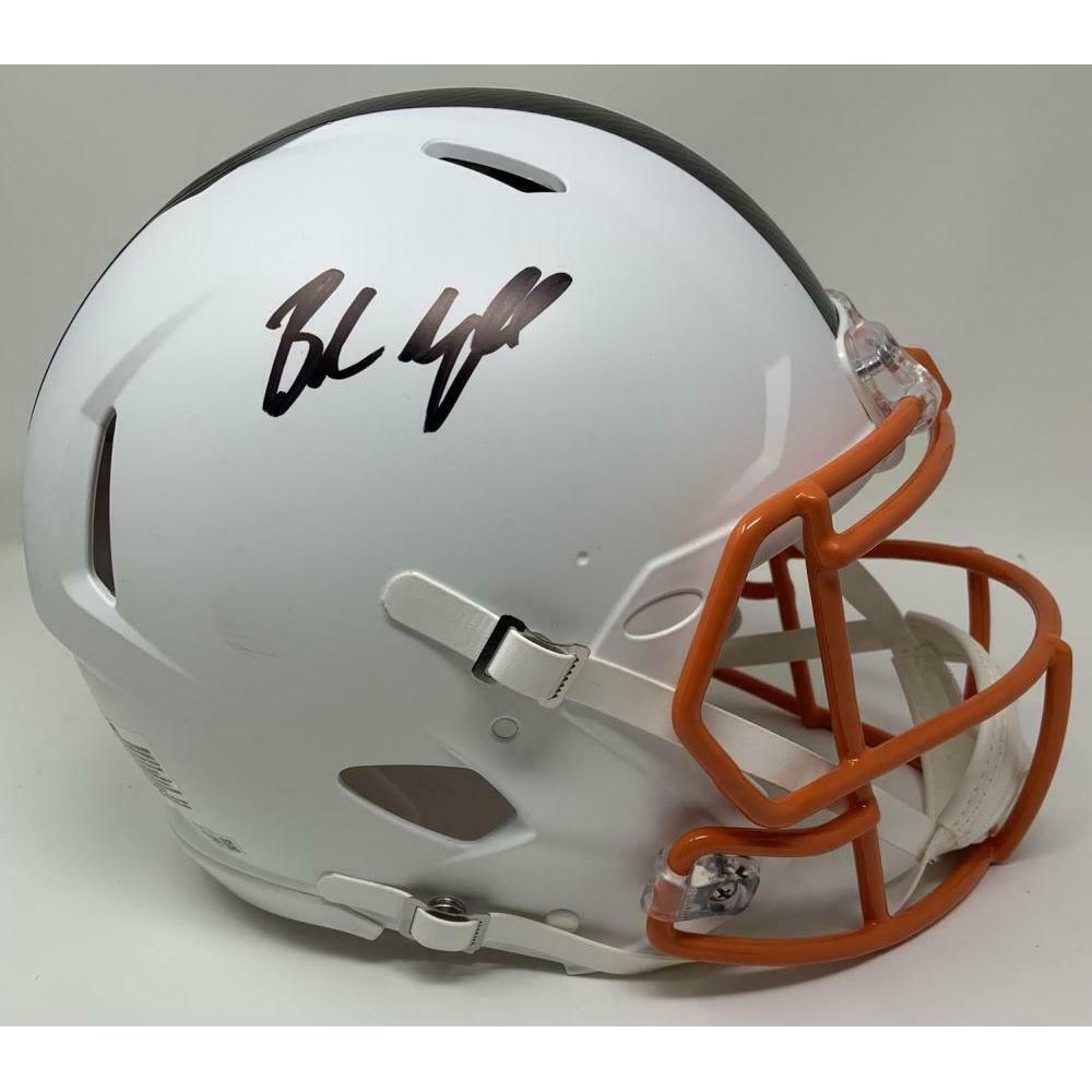 BAKER MAYFIELD Autographed Cleveland Browns White Matte Speed Authentic Helmet FANATICS