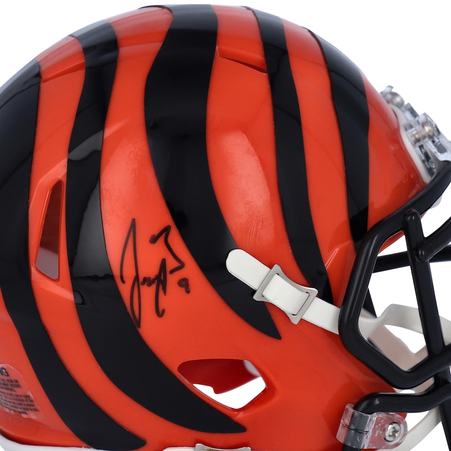 JOE BURROW Autographed Cincinnati Bengals Speed Mini Helmet FANATICS