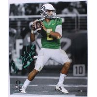 MARCUS MARIOTA Signed LE Oregon 20 x 24 Photo Inscribed "Heisman '14" STEINER COA LE 14 of 14